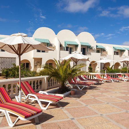 Miramar Petit Palais Hotel Мидун Екстериор снимка