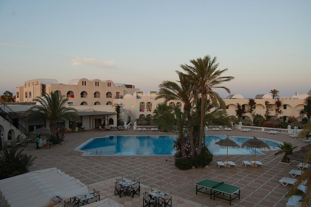 Miramar Petit Palais Hotel Мидун Екстериор снимка